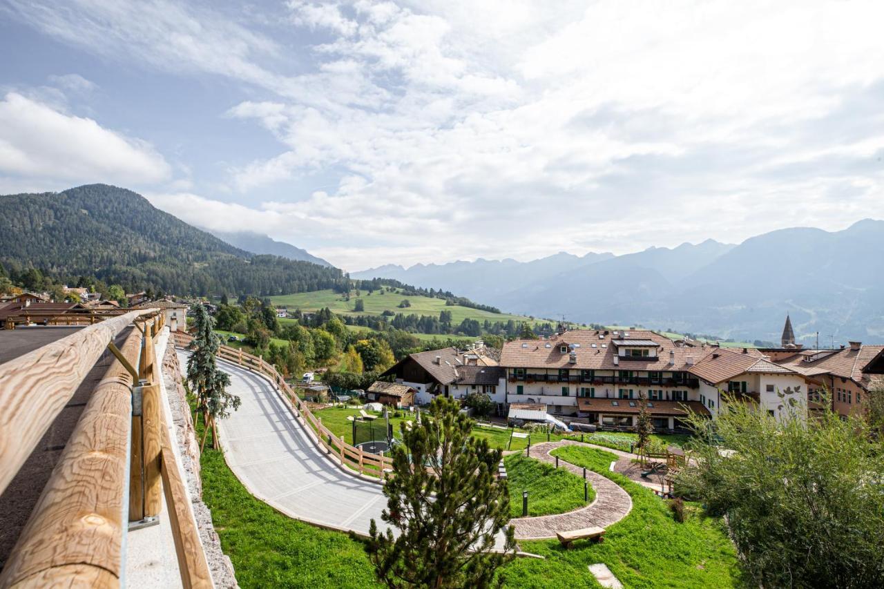 Hotel Alpino Varena Esterno foto